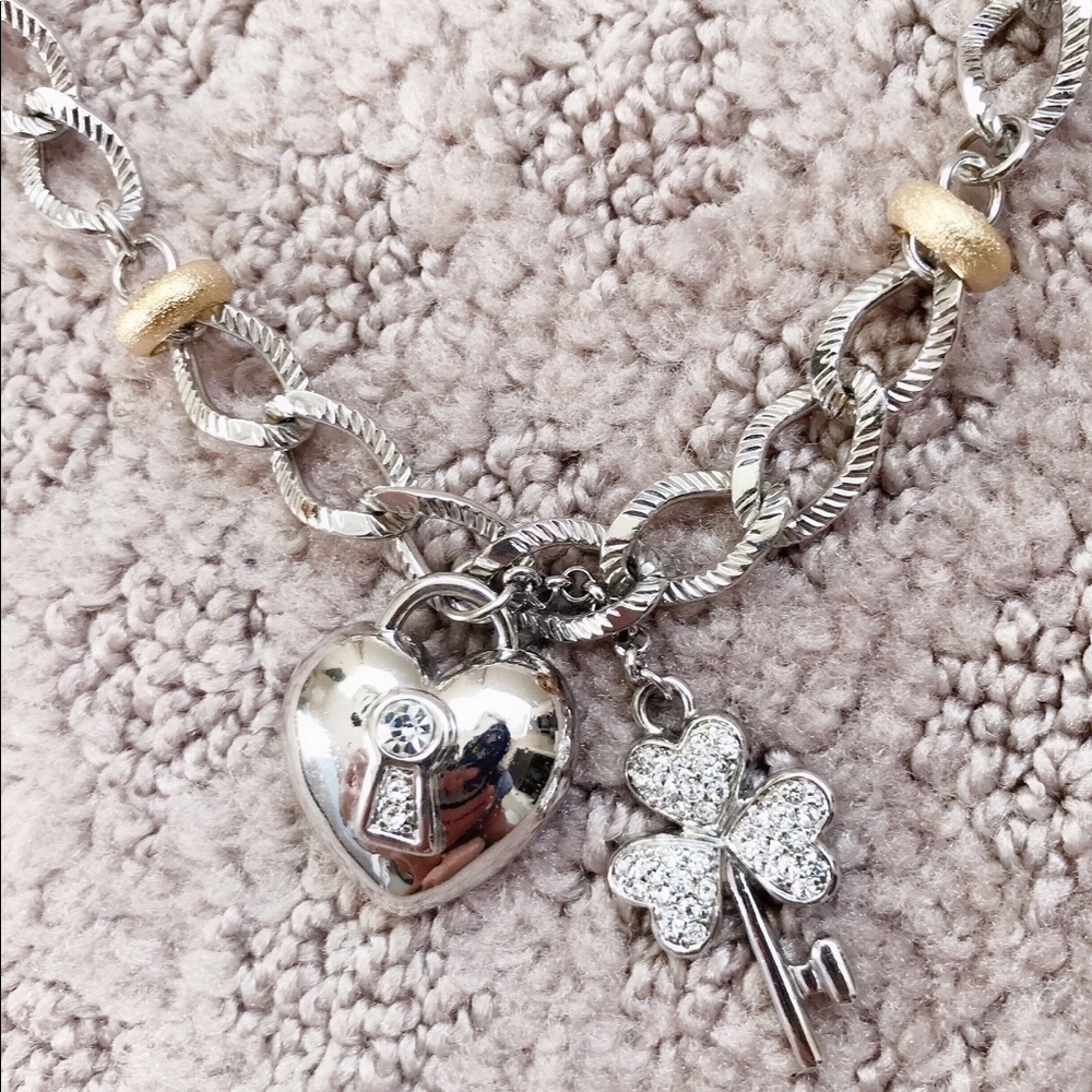Women Continuance Linked Necklace